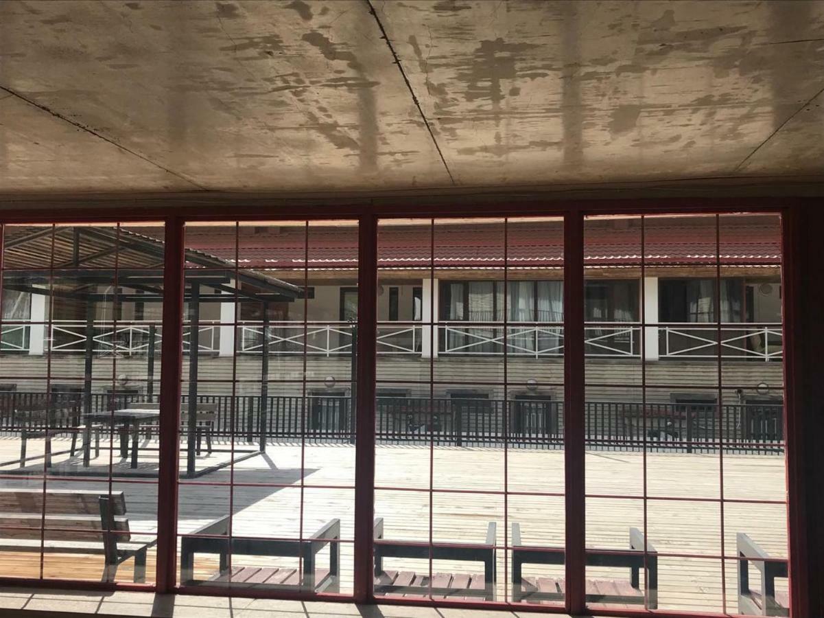 Mgzavrebi Apartment In 巴库里阿尼 外观 照片